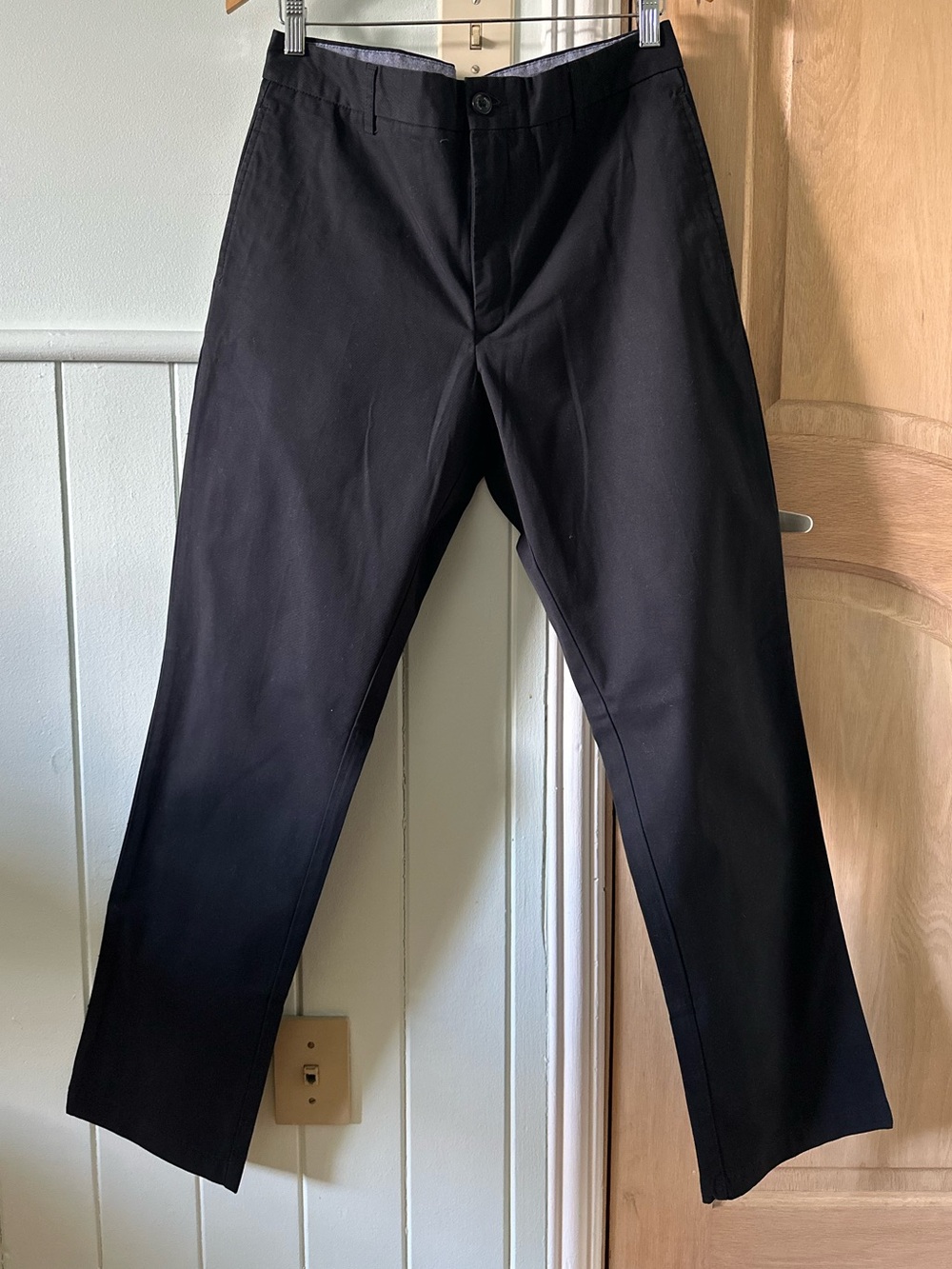 Banana Republic Factory Men's Black Gavin fit Chinos 32x32